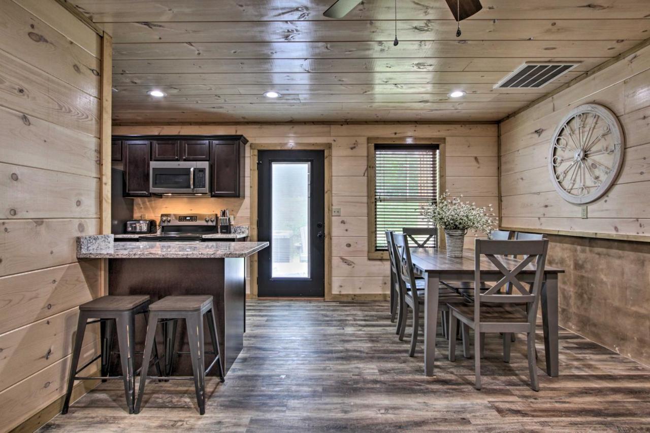 Rustic Mtn Retreat 1 Mi To Pigeon Forge Parkway! Villa Exterior photo